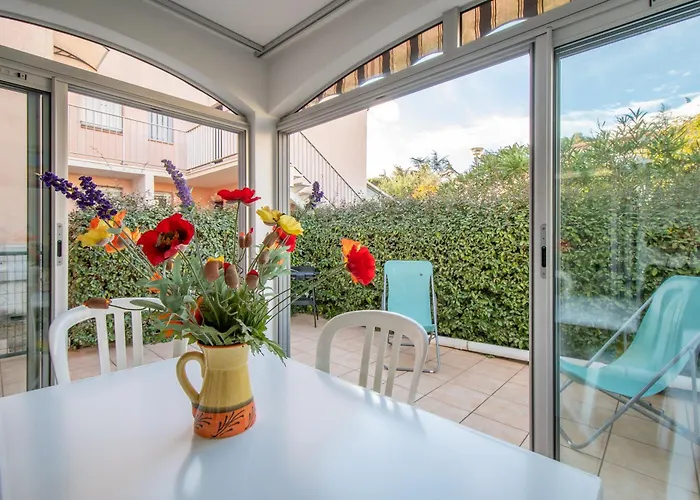 Apartment L'esprit Boheme - Terrasse - Proche Camp Naturiste